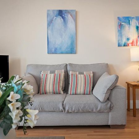 Bryn Y Mor - Tenby Apartment Sea Views מראה חיצוני תמונה