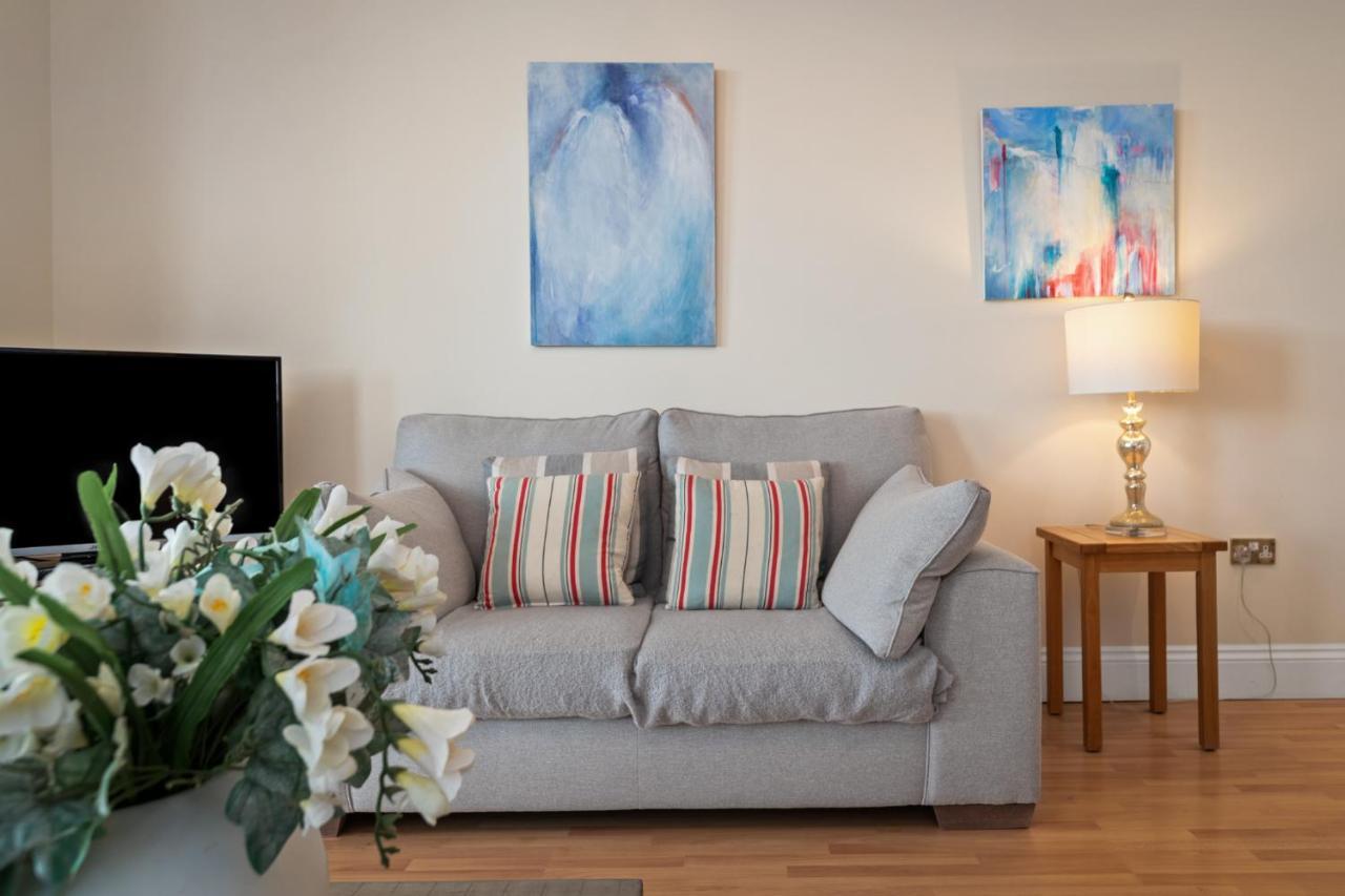 Bryn Y Mor - Tenby Apartment Sea Views מראה חיצוני תמונה