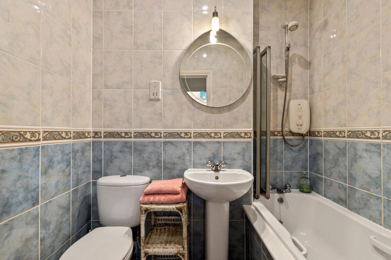 Bryn Y Mor - Tenby Apartment Sea Views מראה חיצוני תמונה